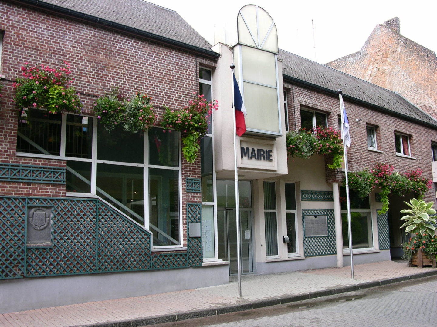 The Marie (Town Hall)