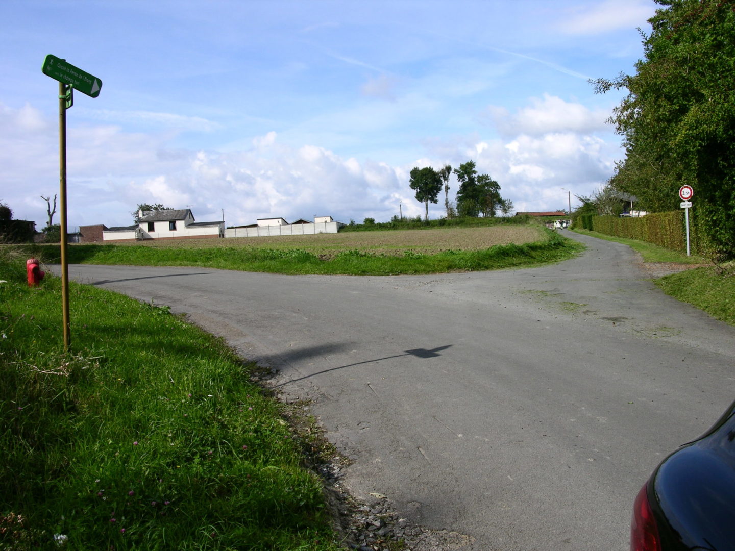 Road junction leading to the back entrance to Guise chateau